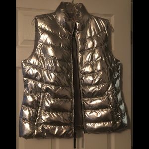 Brand new Gap Silver puff vest